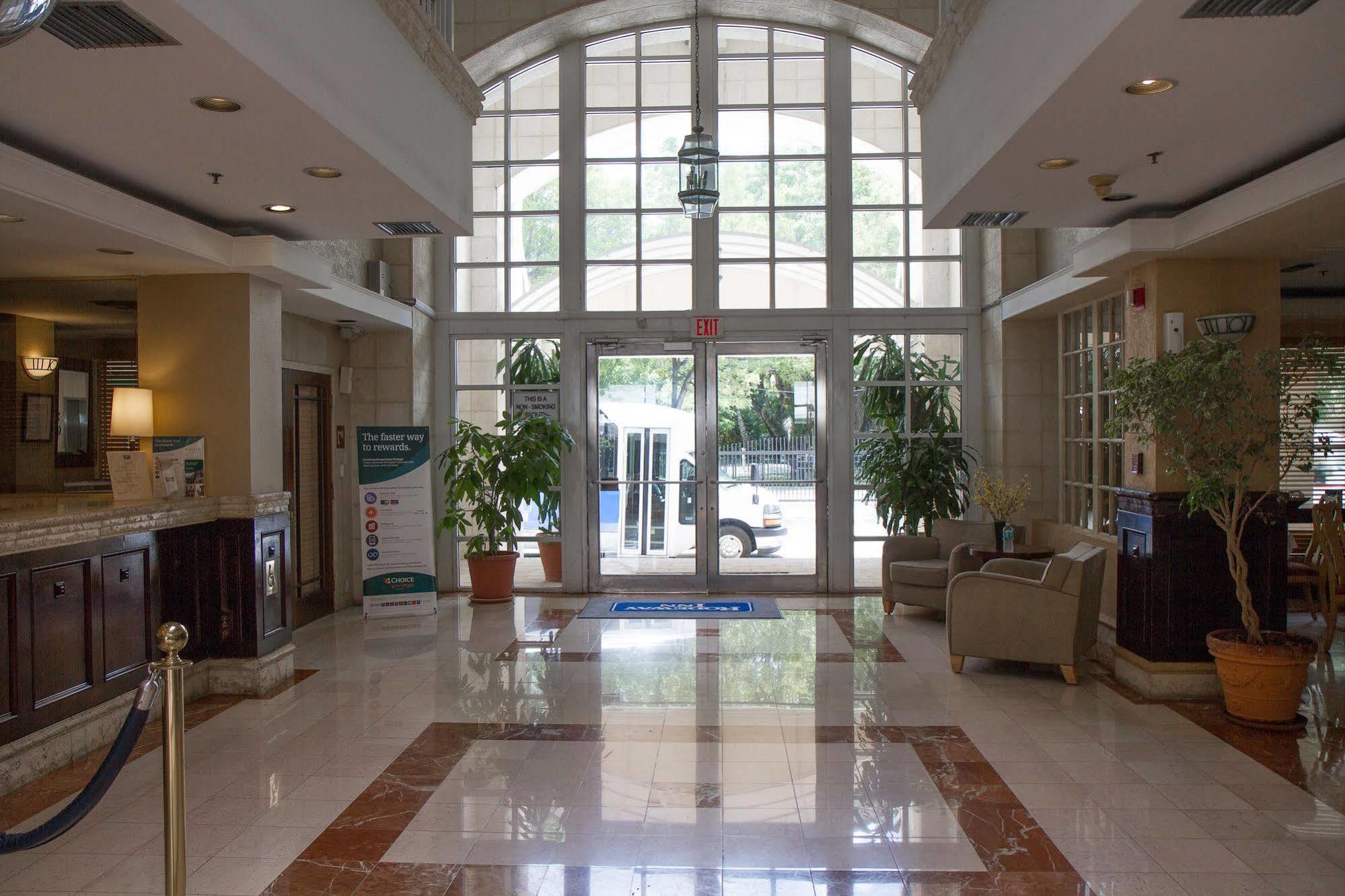 Rodeway Inn South Miami - Coral Gables Εξωτερικό φωτογραφία
